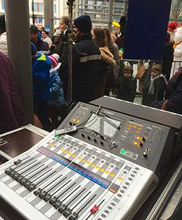 卢森堡 PRO AUDIO Sound Light Vision 公司——卢森堡演出租赁公司与庄闲和游戏 TF 系列数字调音台