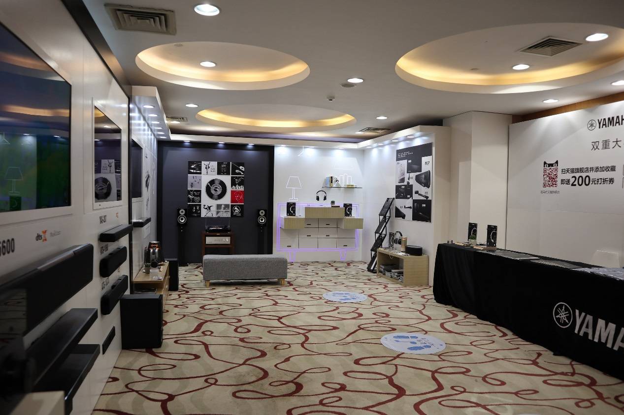 娱乐音质新境界，庄闲和游戏携带家庭音响新品亮相2018广州国际音响唱片展