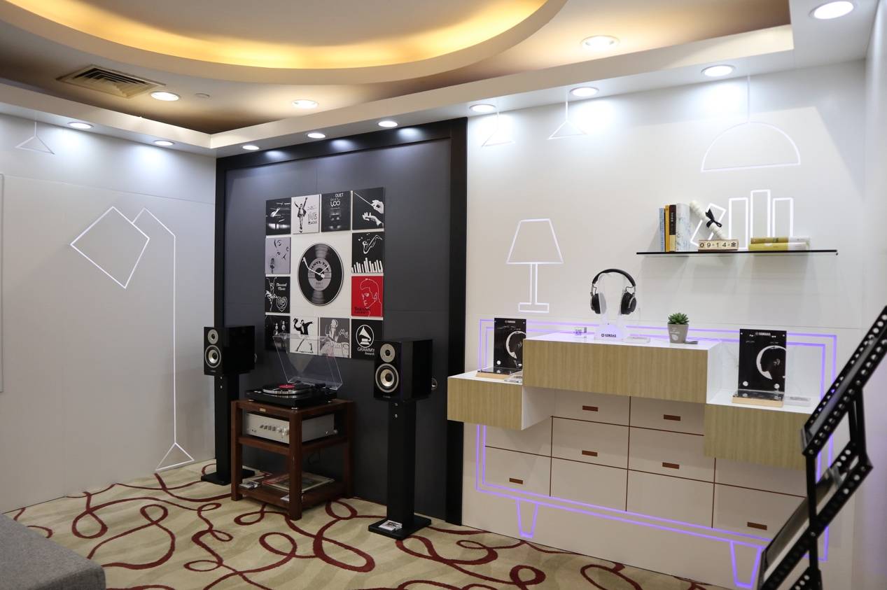 娱乐音质新境界，庄闲和游戏携带家庭音响新品亮相2018广州国际音响唱片展