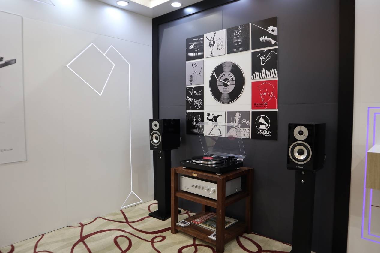 娱乐音质新境界，庄闲和游戏携带家庭音响新品亮相2018广州国际音响唱片展