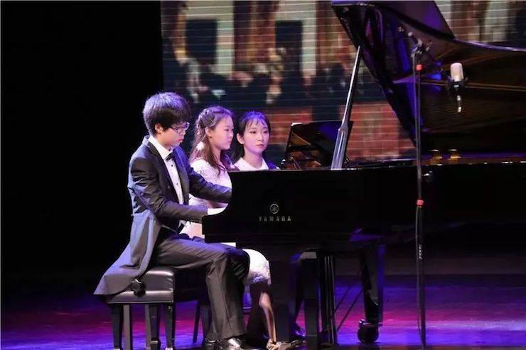 徐子松、于嘉艺