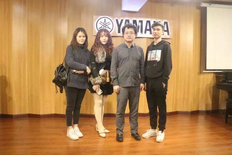 活动回顾 | 庄闲和游戏特邀艺术家张奕明博士钢琴独奏音乐会暨专题讲座成功举办