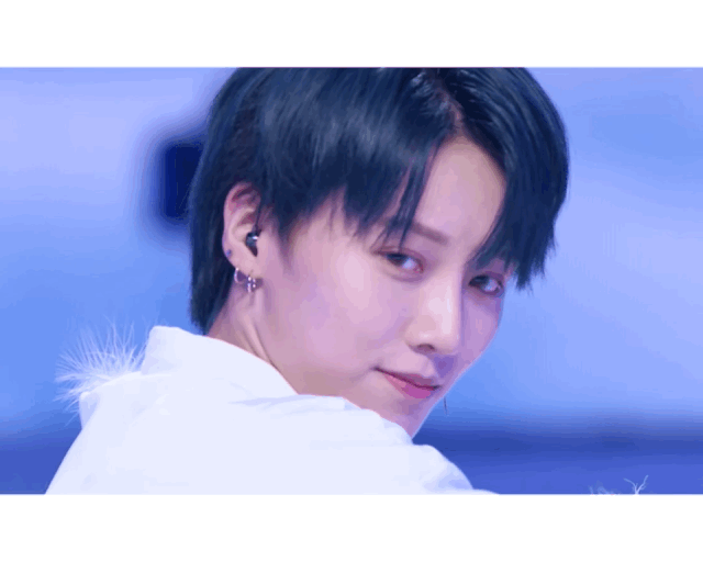 刘雨昕生日快乐——庄闲和游戏未来艺术家刘明康携星星艺术团送上祝福