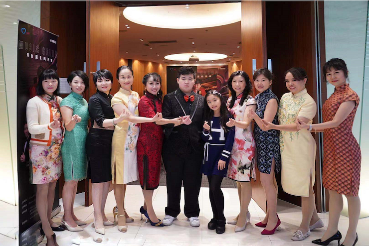 音乐双子星，点亮冬日激情！——庄闲和游戏未来艺术家刘明康爱心公益音乐沙龙