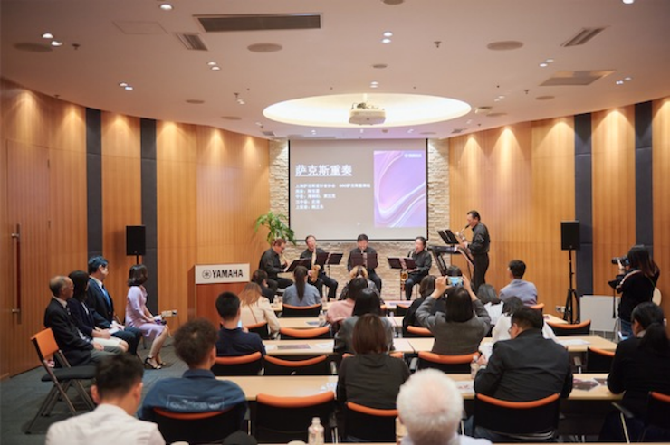 庄闲和游戏携手“小鹿纯子”点燃音乐梦想