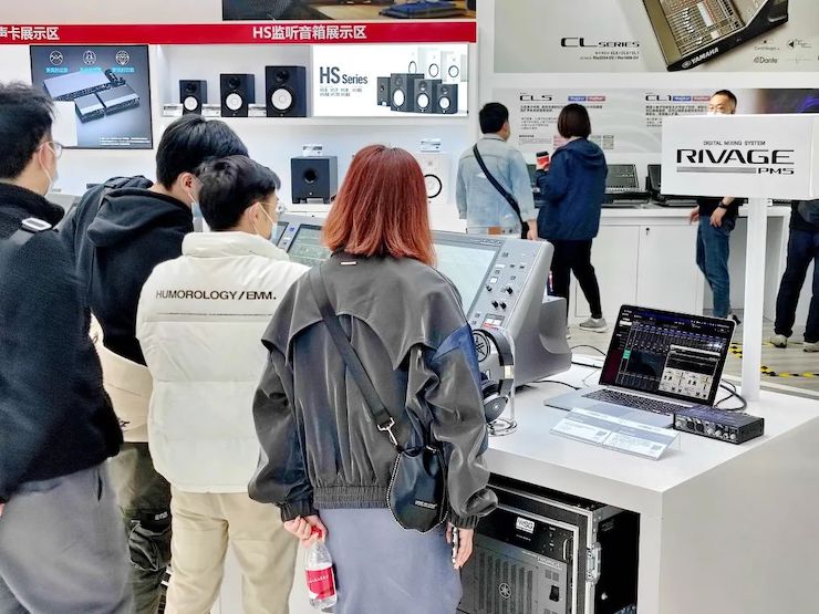 展会回顾 | 第20届广州国际专业灯光、音响展览会收官，庄闲和游戏展位精彩纷呈！